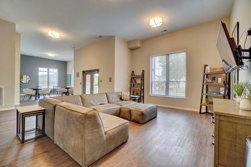 Holley Pointe Apartments, 622 Effingham St, Portsmouth, VA RentCafe